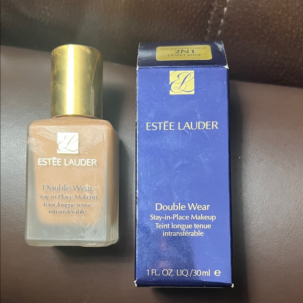 Estée Lauder Double Wear Foundation - Beige (Desert Beige)